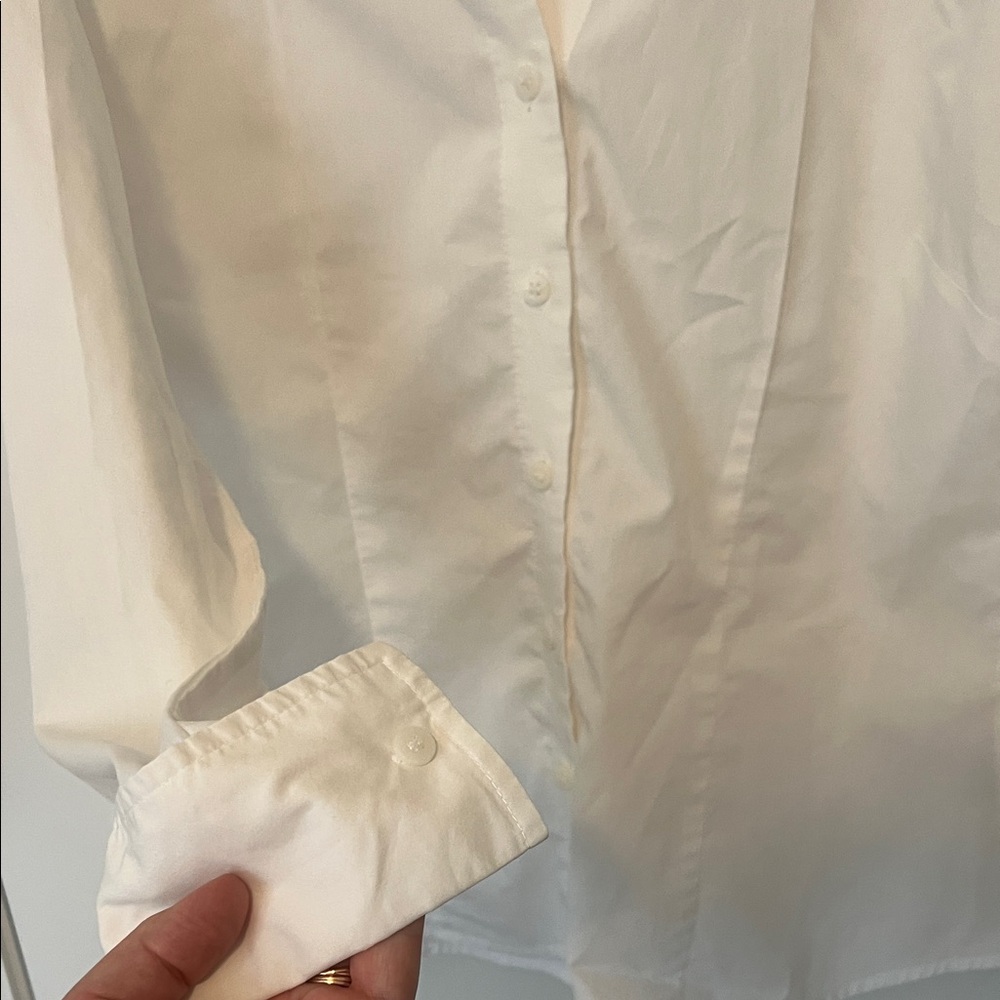 Worthington Size 10 Petite Stretch Blouse in White - Picture 3 of 6